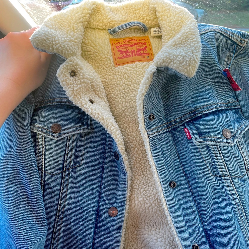 Levi and Strauss fleece lined denim jacket